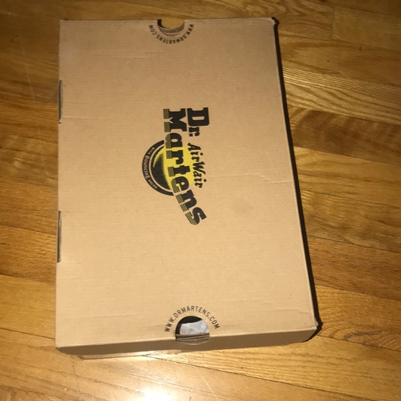 Dr. Martens Shoes - Doc Martens 1460 Smooth